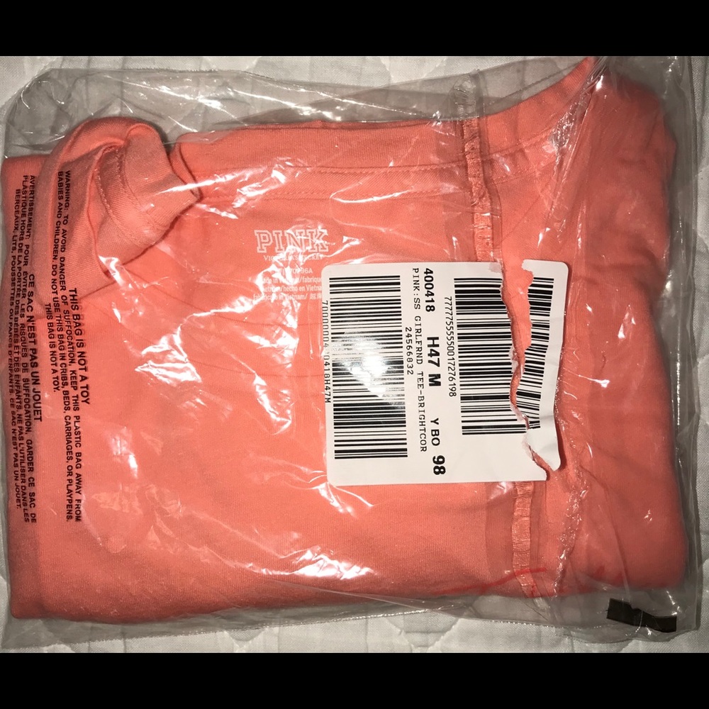 🌞NWT VS PINK GIRLFRIEND TEE 🌞 - Picture 8 of 8